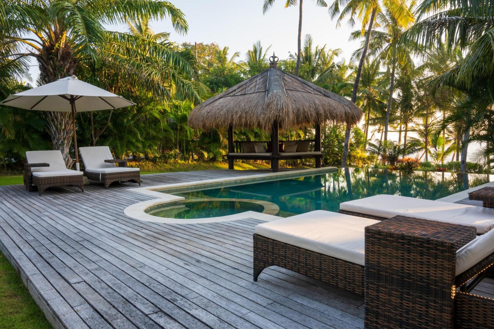 Relax Bali Dive & Spa Ocean Front Resort Tulamben Exterior foto