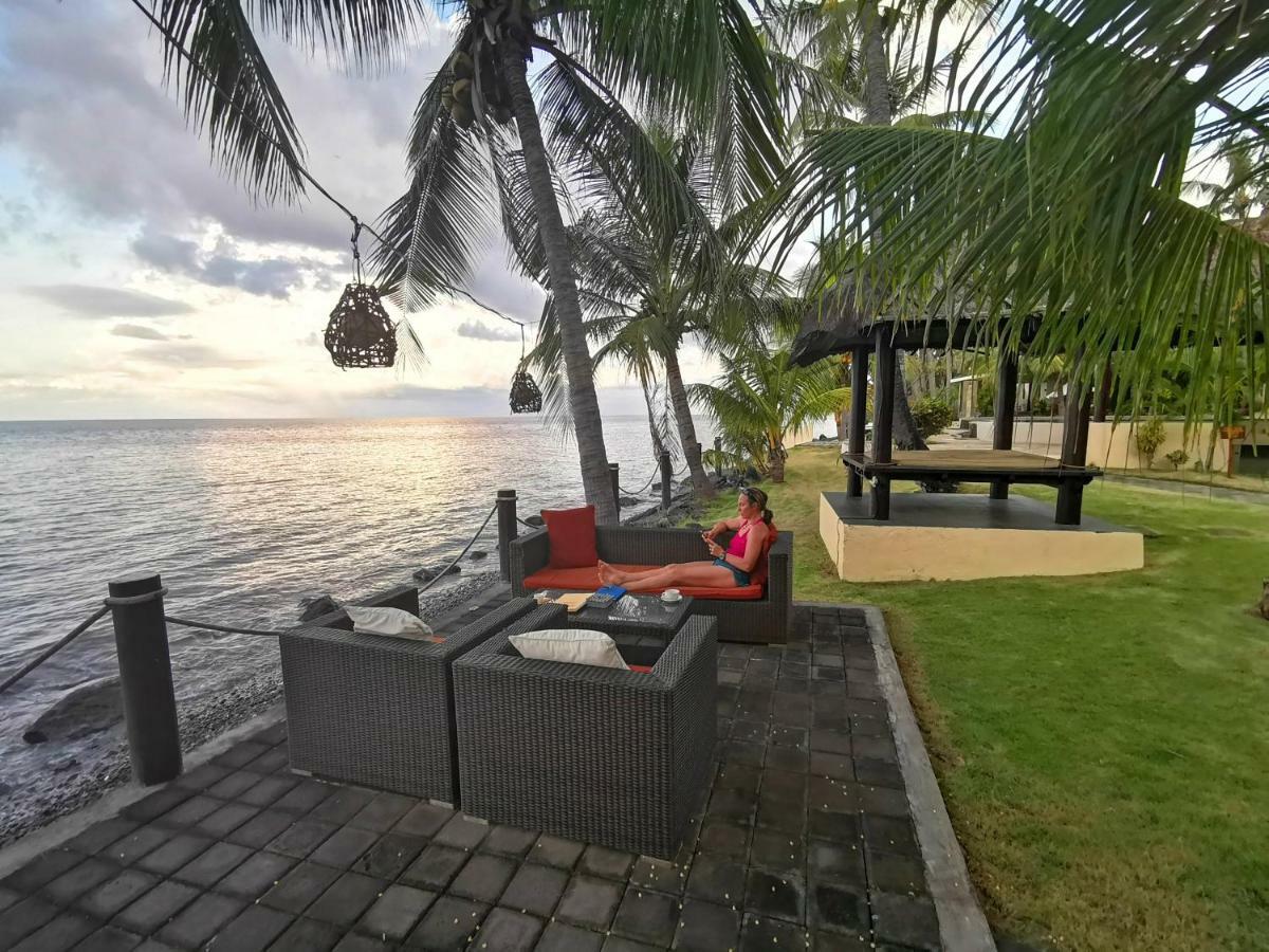 Relax Bali Dive & Spa Ocean Front Resort Tulamben Exterior foto